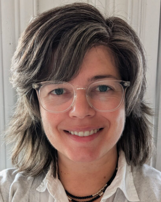 Photo of Helen Laroche, Marriage & Family Therapist Associate, MA, AMFT, APCC