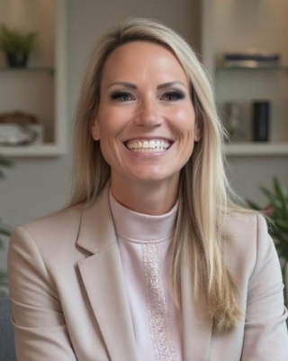 Photo of Amber Burnett, Psychologist, PsyD, LP, BCBA