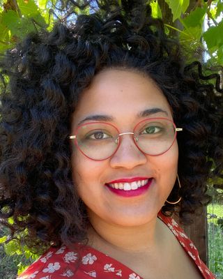 Photo of Jia Mizell, Marriage & Family Therapist Associate, MA, AMFT