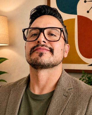 Photo of Roberto Dominicci Rodriguez, Counselor, MA, LPCC