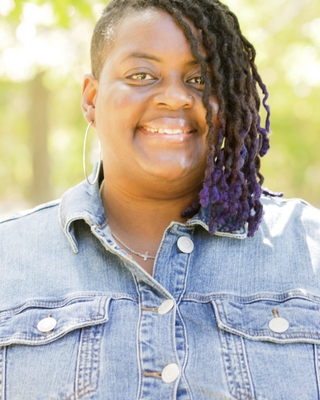 Photo of Davina Murray, Licensed Professional Clinical Counselor, LPCC