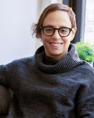 Photo of Abbie Ruth - Abbie Ruth - Expansive Therapy, LCSW