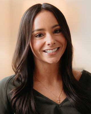 Photo of Gianna DiLaura, Clinical Social Work/Therapist, LSW
