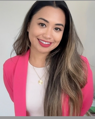 Photo of Jem Iwatsubo, Licensed Professional Counselor, LPC