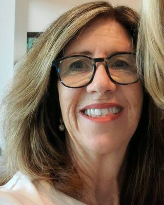 Photo of Linda Dennick, Clinical Social Work/Therapist in Montréal, QC