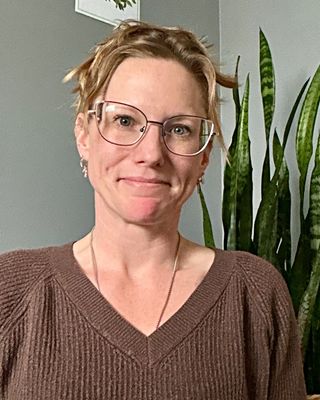 Photo of Tabitha Brown, Counsellor, B-Ed, MACP, CCC-Q