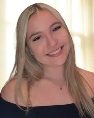 Photo of Moriah Rachelle Ross, Registered Clinical Social Worker Intern, MSW