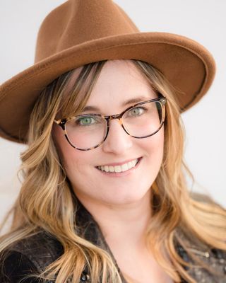 Photo of Emily Miles, Marriage & Family Therapist, MA, LMFT