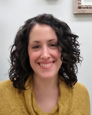 Photo of Hannah Schechter, Licensed Professional Counselor in Lehigh County, PA