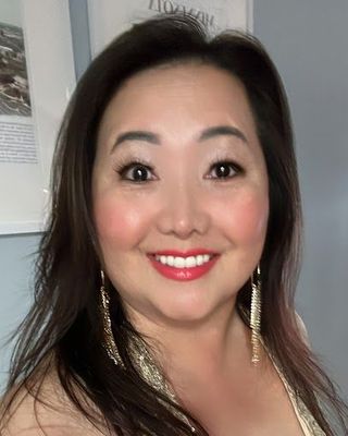 Photo of Cali Vashou, Pre-Licensed Professional