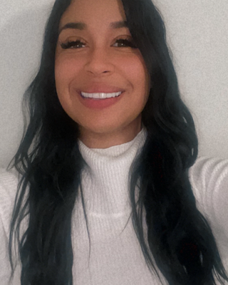 Photo of Nicole Salvador, Counselor in Miami Springs, FL