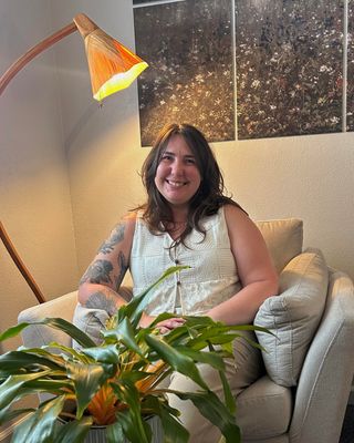 Photo of Alyssa Holly, Clinical Social Work/Therapist, LCSW