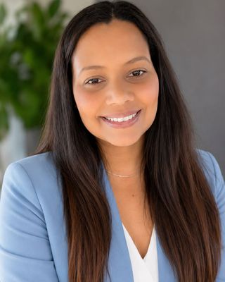 Foto de Raissa Rosario Rivera - Aligned Soul Therapy Studio- Raissa Rivera, Trabajador Social, Maestría