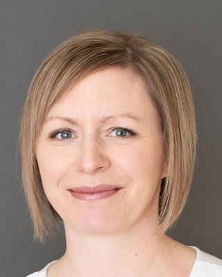 Photo of Chelsea Hamel, Registered Social Worker, Chelsea Hamel, MSW, RSW, SEP