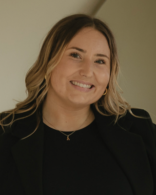 Photo of Abbey Hicks, Counsellor