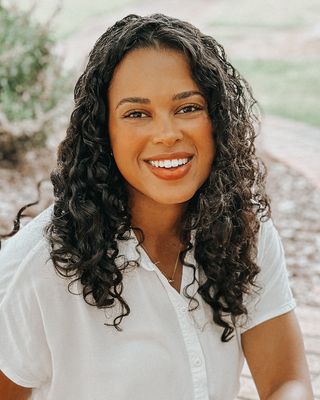Photo of Alexis Navarro, Licensed Professional Counselor, LPC, EFCT
