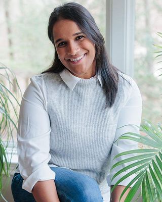 Photo of Stephanie Colaco, Registered Psychotherapist (Qualifying)