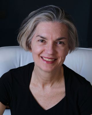 Photo of Cecily Criminale, Psychotherapist, MSc, COSRT Accred