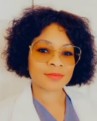Photo of Ngozi Onyia, Psychiatric Nurse Practitioner, PMHNP