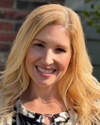 Photo of Ashley Ryan - Lifebulb, Clinical Social Work/Therapist, LCSW