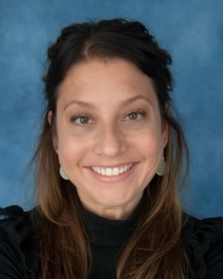 Photo of Alexis Abrams, Licensed Mental Health Counselor, LMHC