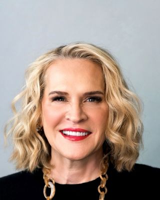 Photo of Dr. Kari O'Neill, Clinical Social Work/Therapist, DSW, LICSW