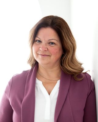 Photo of Colleen Lowe - Colleen Lowe Counselling & Psychotherapy Services, Registered Psychotherapist, MA
