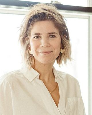 Photo of Lily Dawson, Marriage & Family Therapist in Kansas City, MO