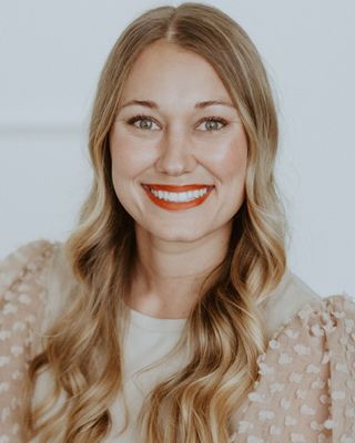 Photo of Lyndi Stokes, Clinical Social Work/Therapist, LSCSW