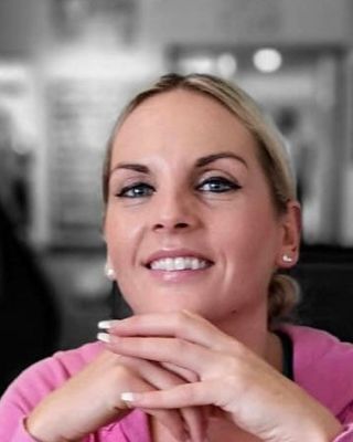 Photo of Kimberley Leaf, Counsellor, MBACP