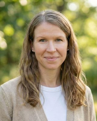 Photo of Sara Powers, Psychiatrist, MD