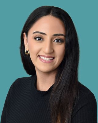 Photo of Santhia Akram, RP(Q), Registered Psychotherapist (Qualifying)