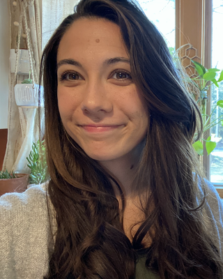Photo of Tia Lewandowski, Counselor, LMHC