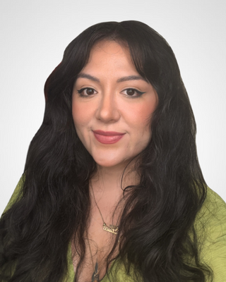 Photo of Luisa Fernanda Diaz Flores, Registered Psychotherapist (Qualifying), MA