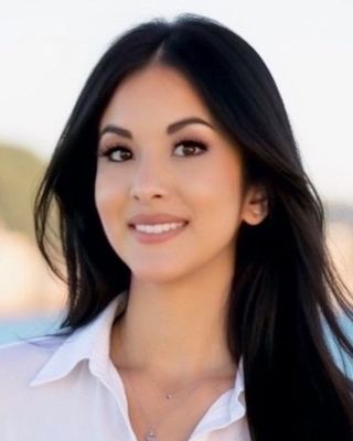 Photo of Ariana Hernandez, Marriage & Family Therapist, LMFT