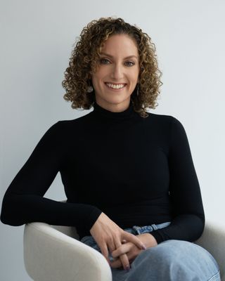 Photo of Elana Hoffman, Psychologist, PhD