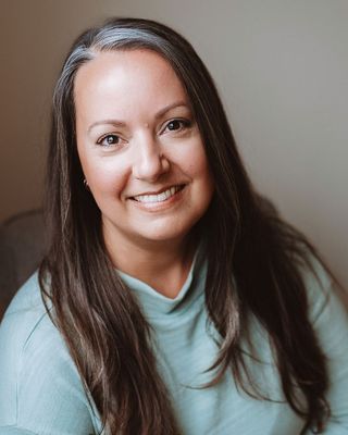 Photo of Sara Farrow, Pre-Licensed Professional, BA, MACP, CLC