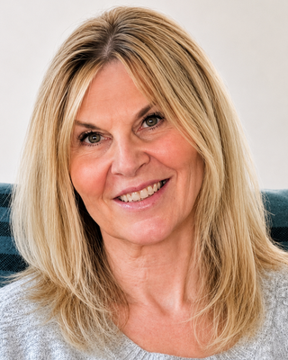 Photo of Heidi Collis, Counsellor, MBACP