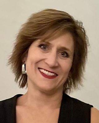 Photo of Natalie Roach, Clinical Social Work/Therapist, LCSW