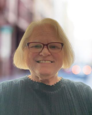 Photo of Karen Olson, Psychologist, PhD, LP