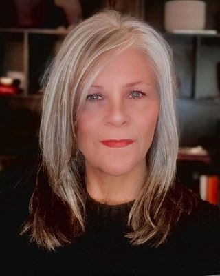Photo of Karen Cummings - Karen Cummings, LICSW, Clinical Social Work/Therapist, LICSW
