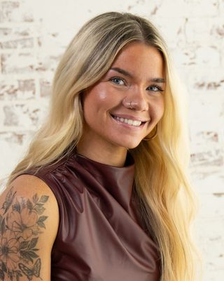 Photo of Gabrielle Carris, Pre-Licensed Professional, APC, NCC, M.Ed.
