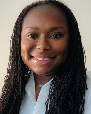 Photo of Takeisha Bivens, Clinical Social Work/Therapist, LICSW