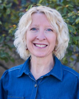 Photo of Cara J Williams, Clinical Social Work/Therapist, MSW, LISW-S