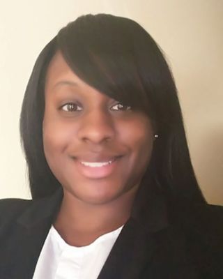 Photo of Latoya Hinds, Clinical Social Work/Therapist, DSW, LCSW