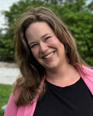 Photo of Dr. Holly Cox, Marriage & Family Therapist, PhD, LMFT, CHT