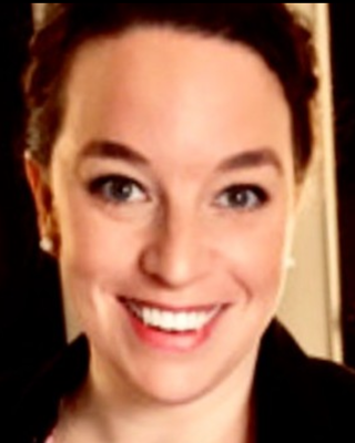 Photo of Britt Boggs, Clinical Social Work/Therapist, LCSW, VSW-C