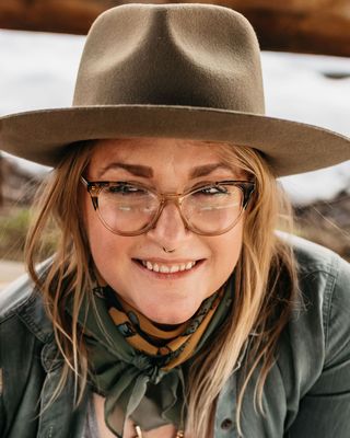 Photo of Lindsay Meyers, Licensed Professional Counselor Candidate, MA, LPCC