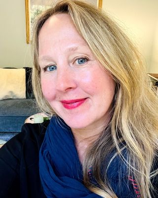 Photo of Shanti Finney-Krigel, Mental Health Counselor, LMHC, LPC, CDP, R-DMT, LADC