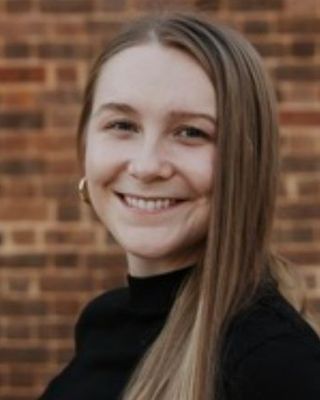 Photo of Elizabeth Webb, Licensed Clinical Mental Health Counselor